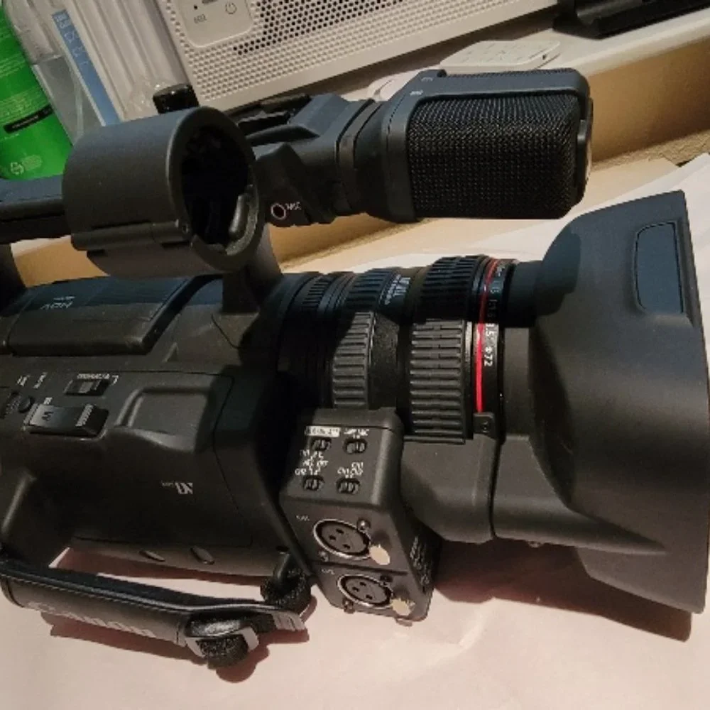 Canon XH A1S Camcorder MiniDV 3CCD